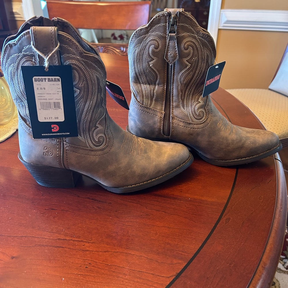 Durango boots Size 8